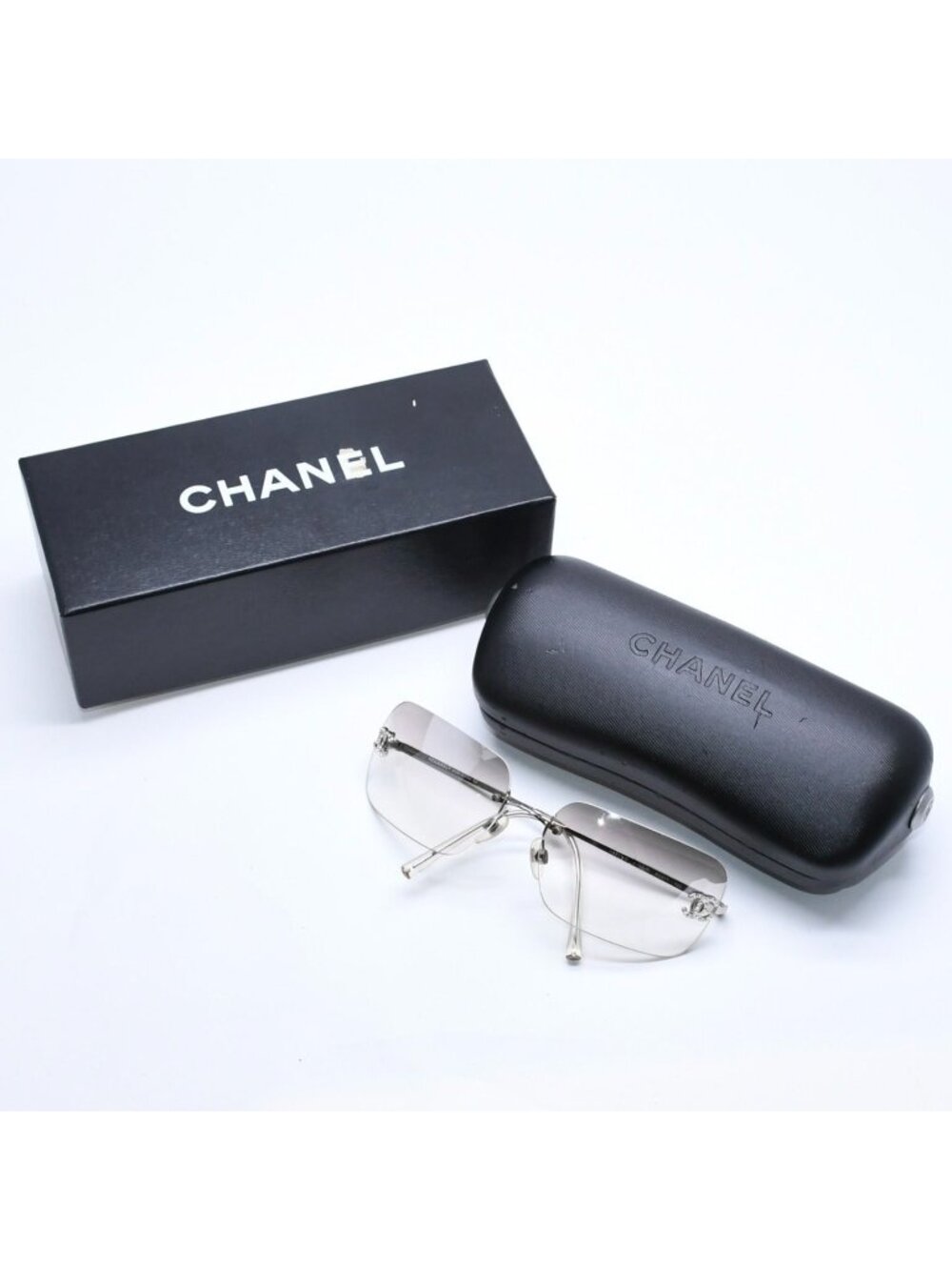 Chanel Rimless Sunglasses CC Logo Rhinestone Gray Gradation Lens Silver Eyewear
